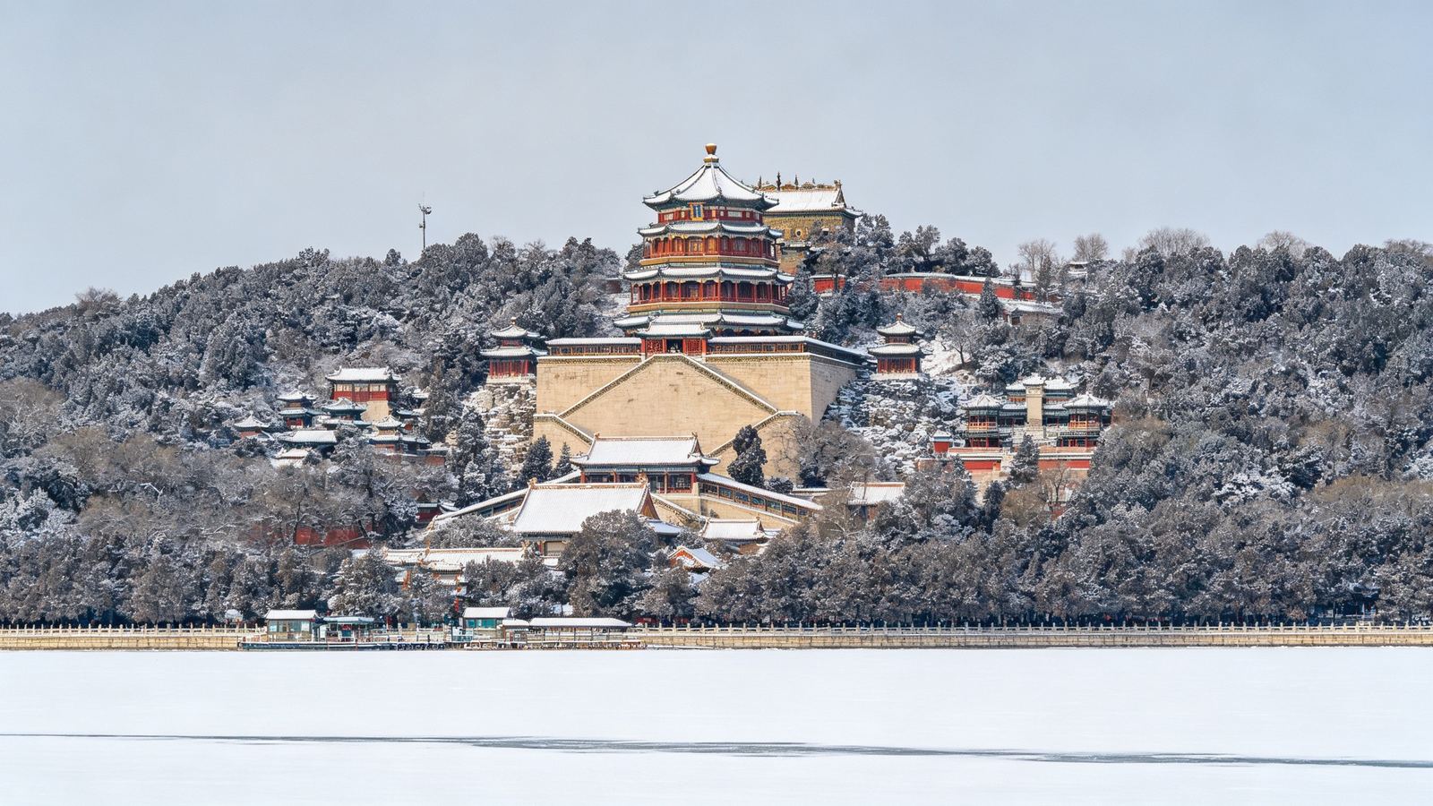 颐和园万寿山雪景